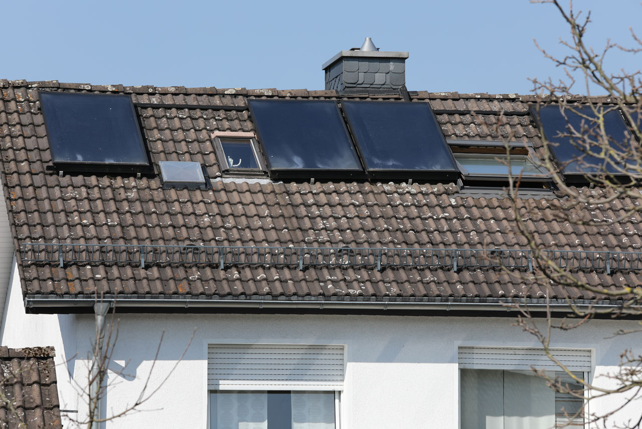Solarthermie: Warmwasser vom Dach wirtschaftlich?